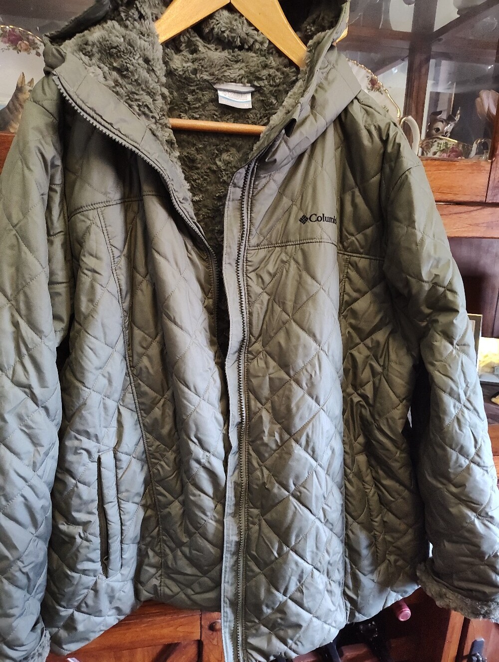 Columbia Men's Olive Quilted Hooded Jacket
